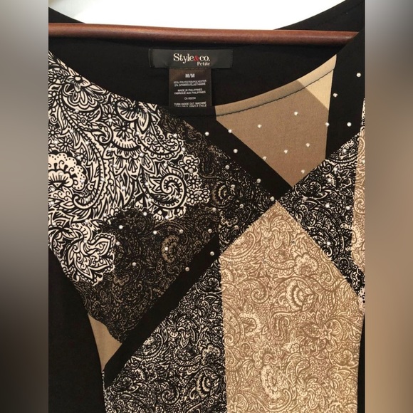 Style & Co Flattering Blouse - Picture 2 of 4